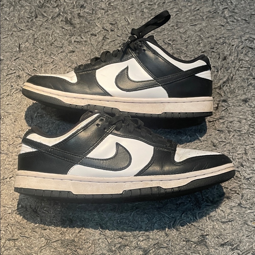 Nike dunk low panda
